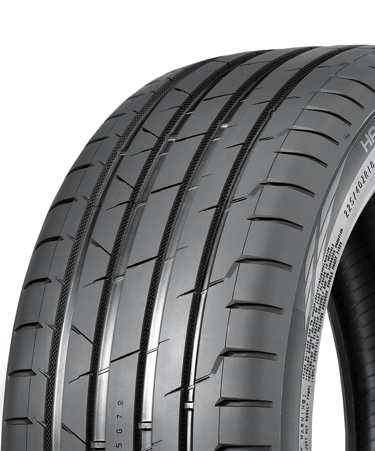 Nokian Tyres (Ikon Tyres) Hakka Black 2 235/35 R19 91Y (XL)