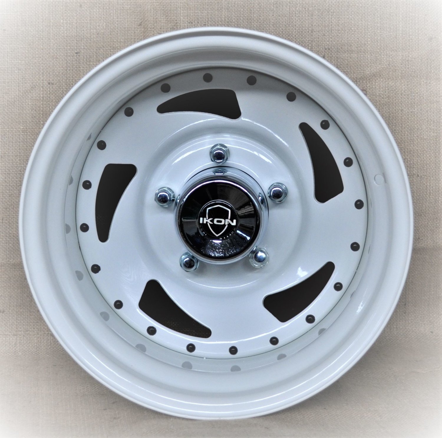 Ikon SNC012 Black 5*139,7 7xR16 ET-16 DIA110.5